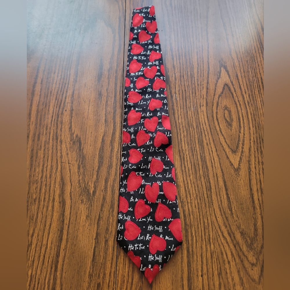Valentines Day Neck Tie.  Adult